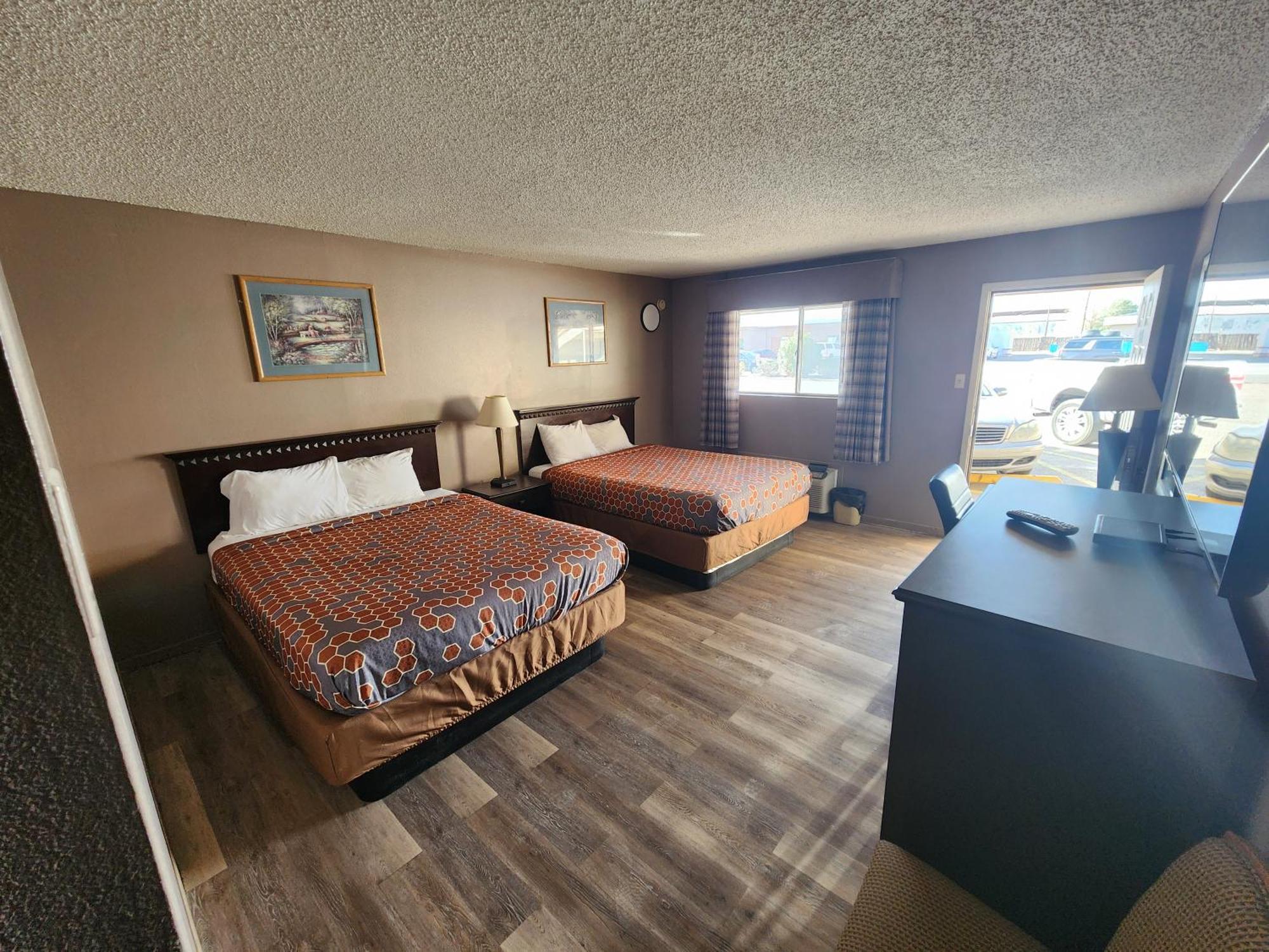 Satellite Inn Alamogordo Exterior photo